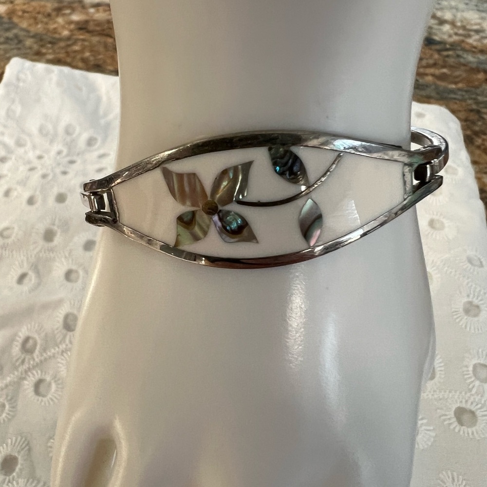 Vintage Taxco Mexico Sterling Silver Abalone Inlay Hinged Cuff Bracelet